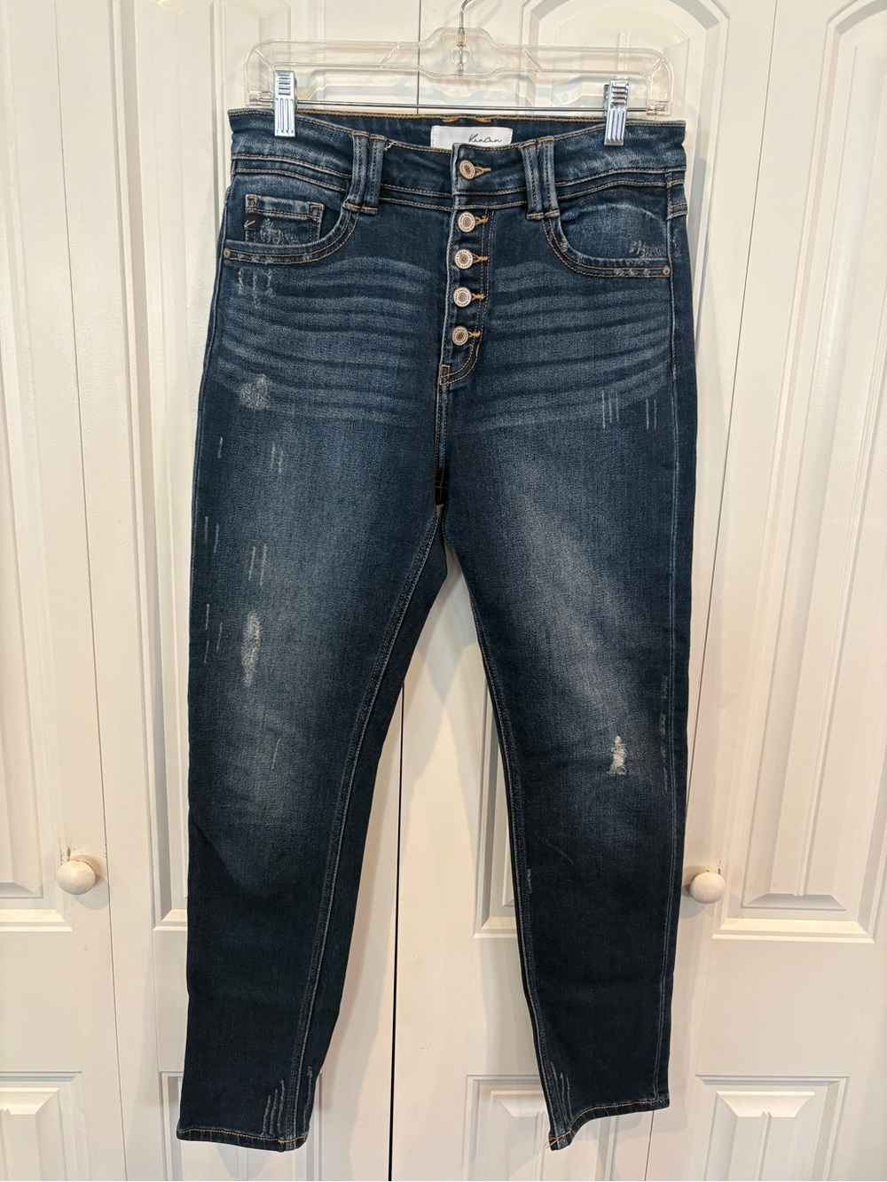 KanCan jeans size 9/28